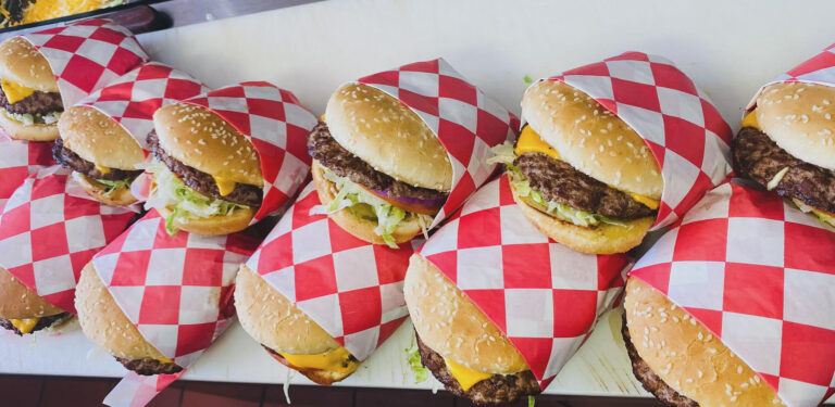 sams burgers fresno 4 1 768x375
